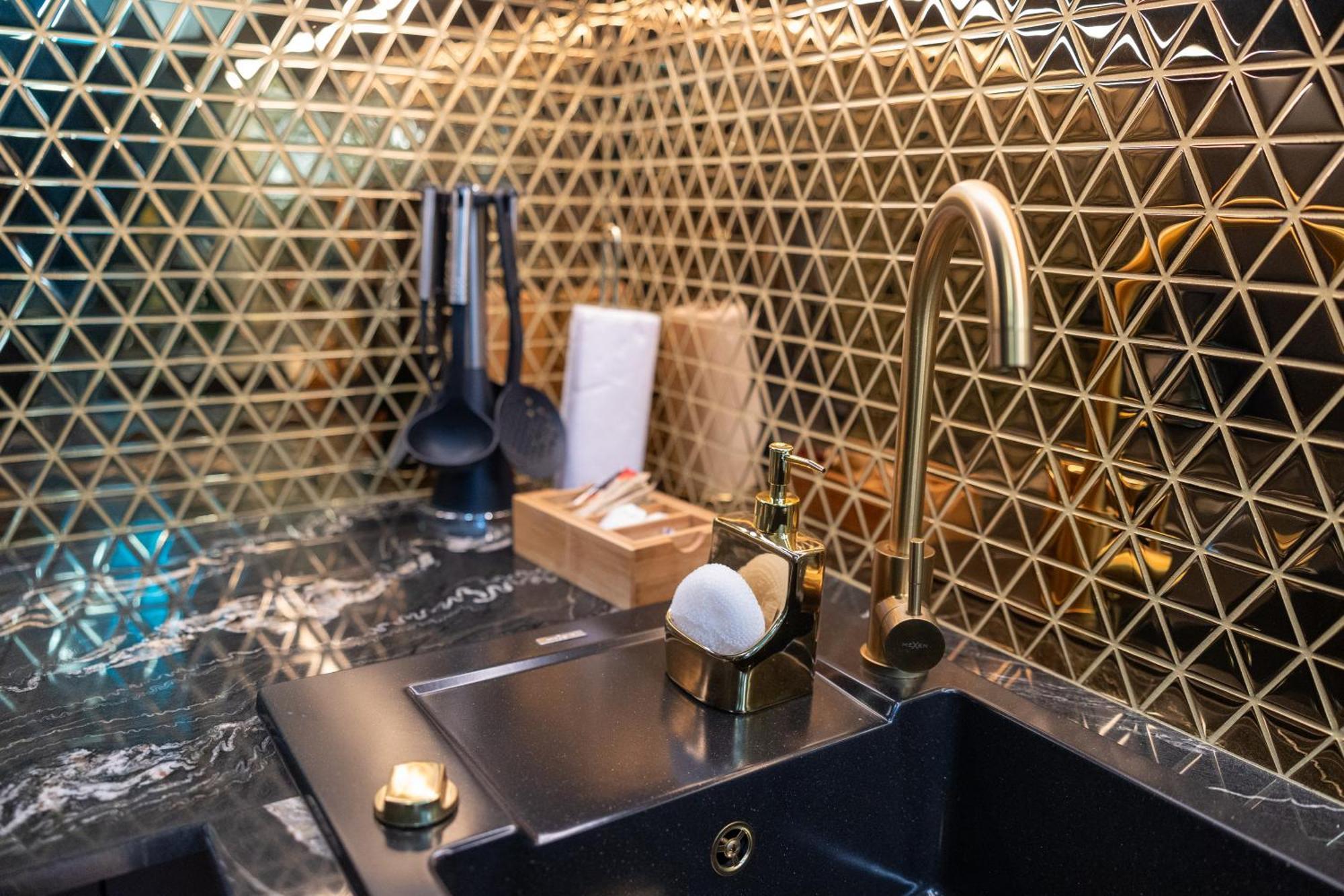 Golden Park Aparthotel Szczecin Exterior foto
